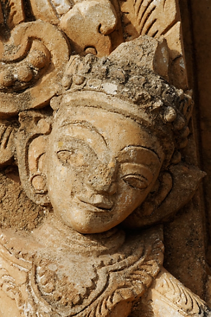 Inlé-Paya Shwe Inthein-105